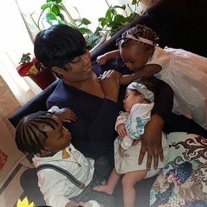 Meet your Posher, Natalie